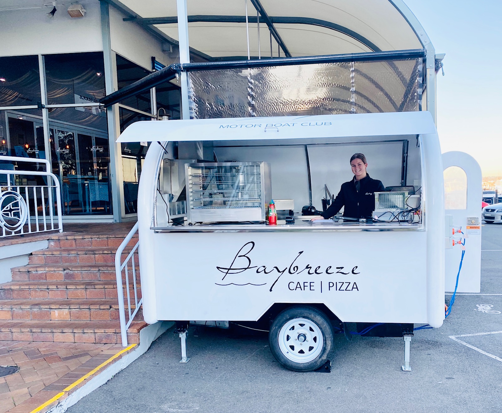 Weekend Donut Van Bay Breeze Cafe